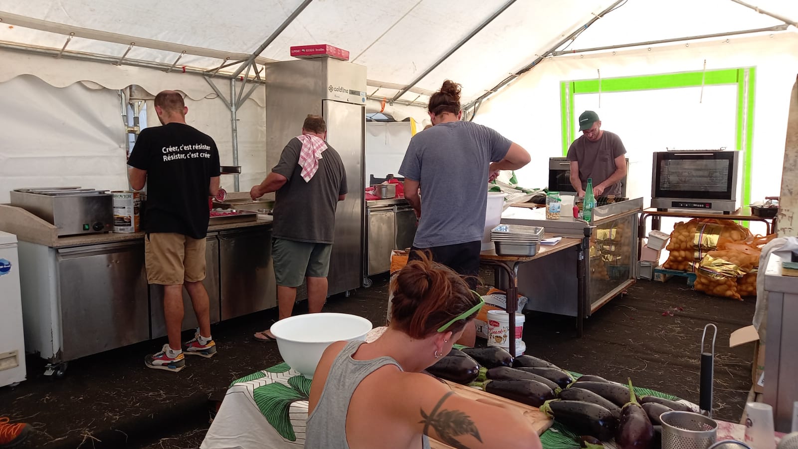 Le bar de la guinguette